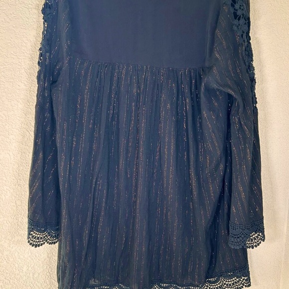 Free People XS Black Crochet Bell Sleeves Rose Gold Metallic Boho Top Buttons - Picture 2 of 15